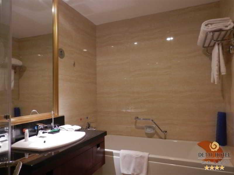 Qingdao Chengyang Detai Hotel Exterior photo